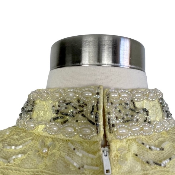 Vintage 50’s Yellow Beaded Lace Mock Neck Long Sleeve Shift Dress Size M/L - Picture 11 of 13